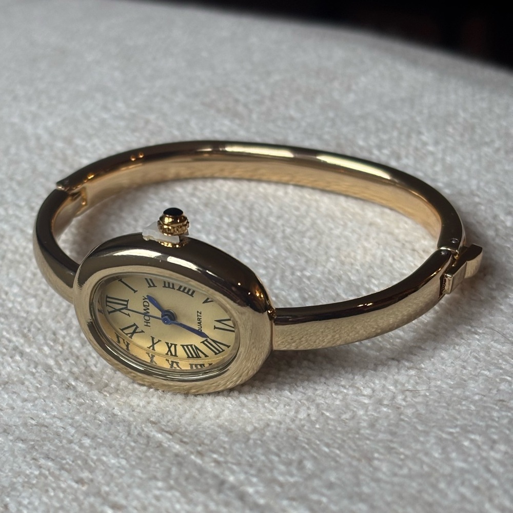 Retro Women's Watch Howdy - Picture 3 of 7